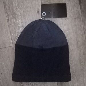 NWT: ARC'TERYX; MARKETING TORQUE, UNISEX, WOOL-BLEND, BEANIE, NAVY.